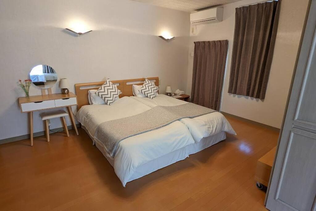 Roomy 4Br Home Sleeps 9／Shinosaka／Large Groups Dış mekan fotoğraf